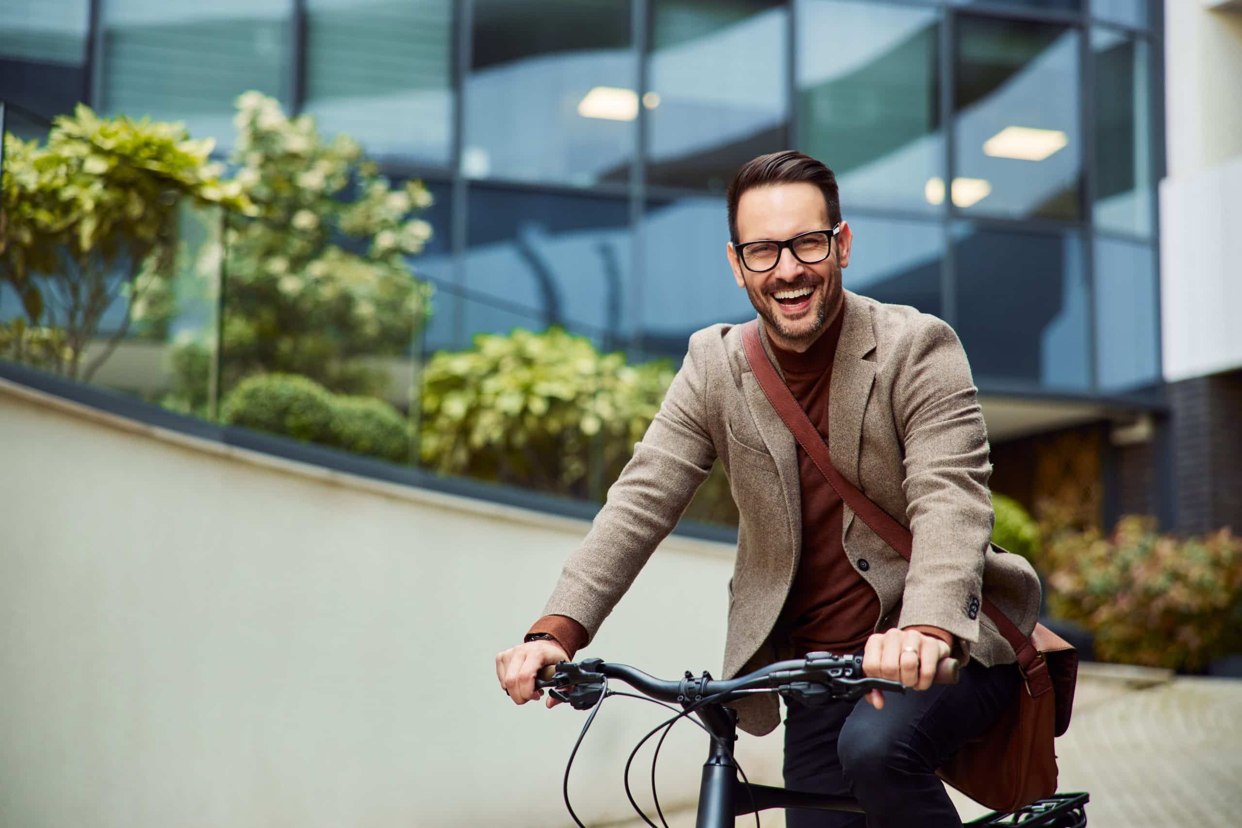 le-velotaf-une-revolution-ecologique-et-pratique-pour-les-travailleurs-urbains