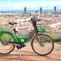 1-lyon-lancement-velos-electriques-succes