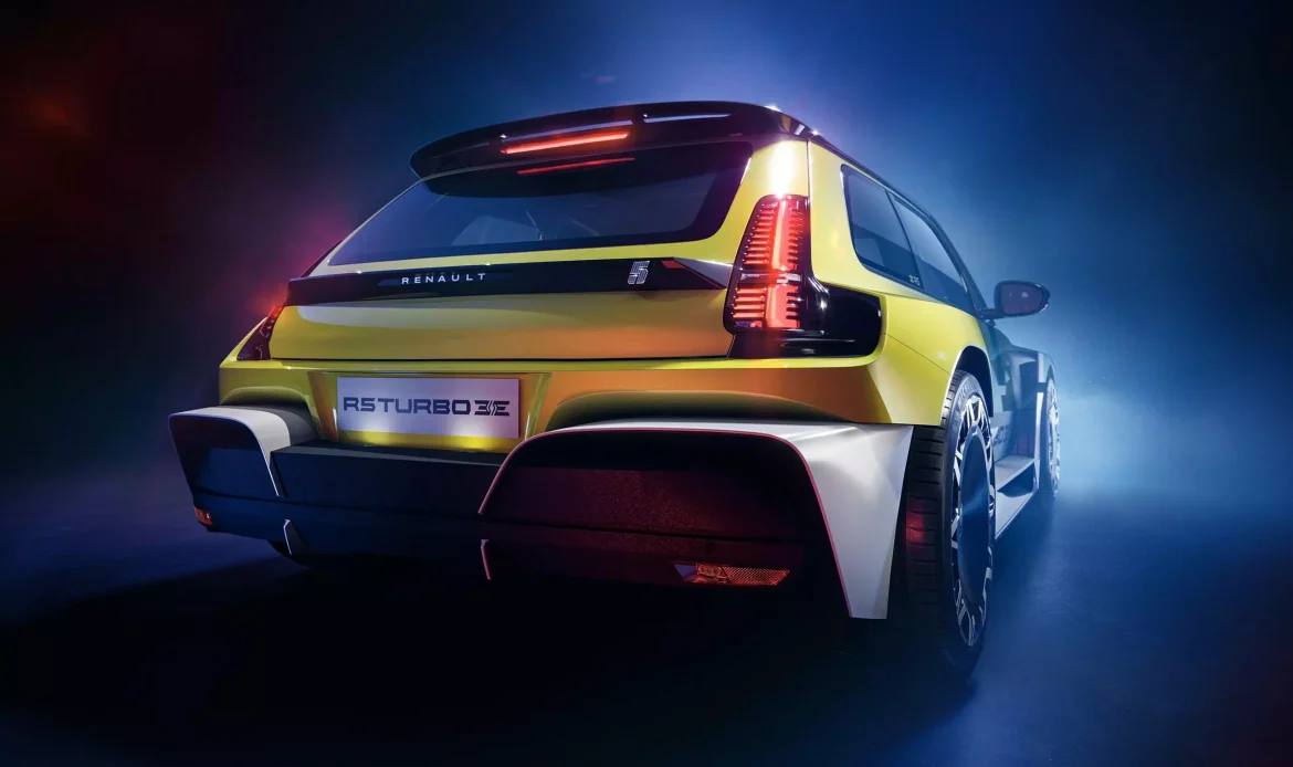 3-comment-la-renault-5-turbo-3e-captive-les-amateurs-de-supercars