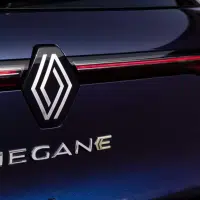 1-renault-a-lance-une-prime-de-reprise-pour-concurrencer-tesla