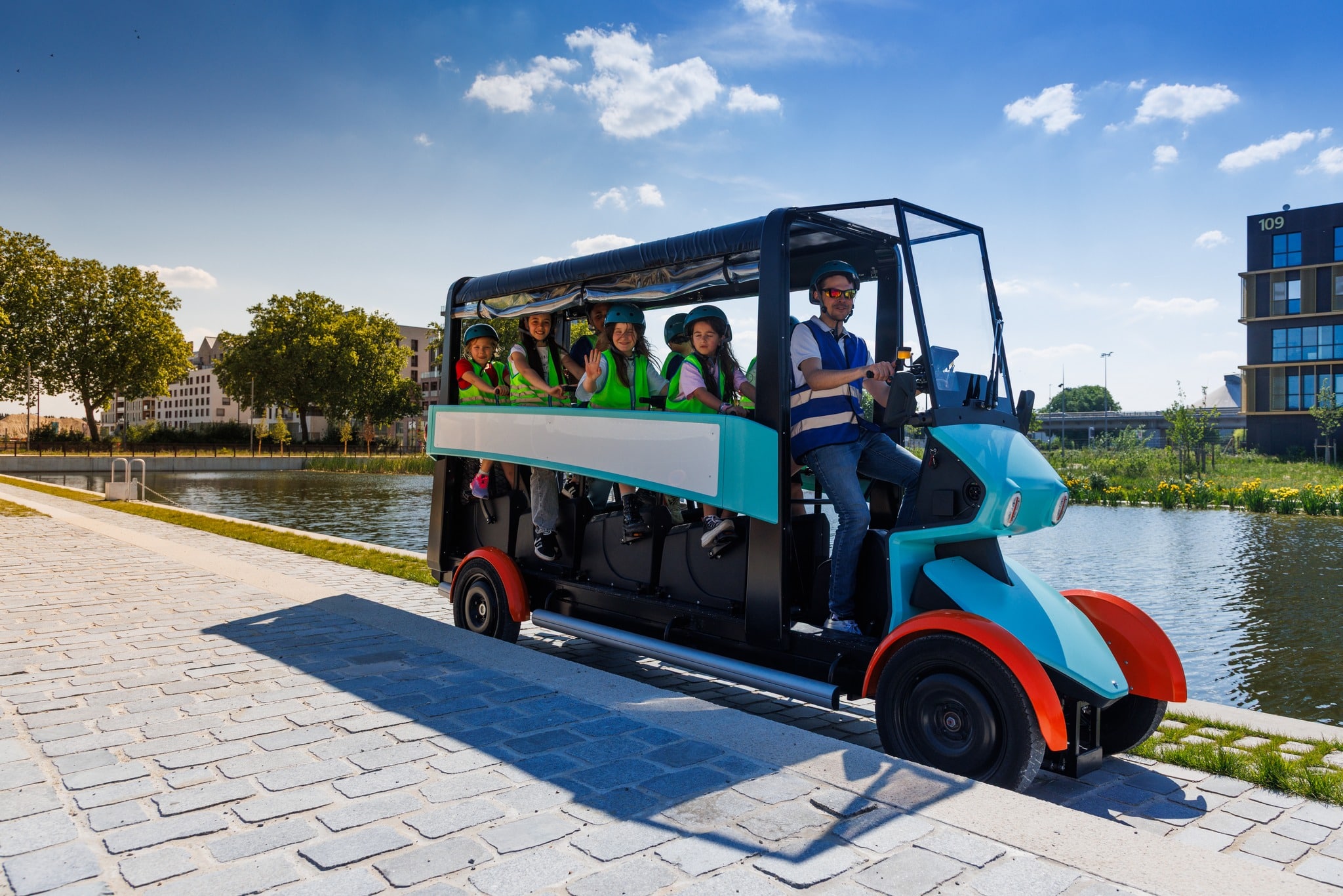 le-velo-bus-electrique-une-revolution-pour-la-mobilite-douce