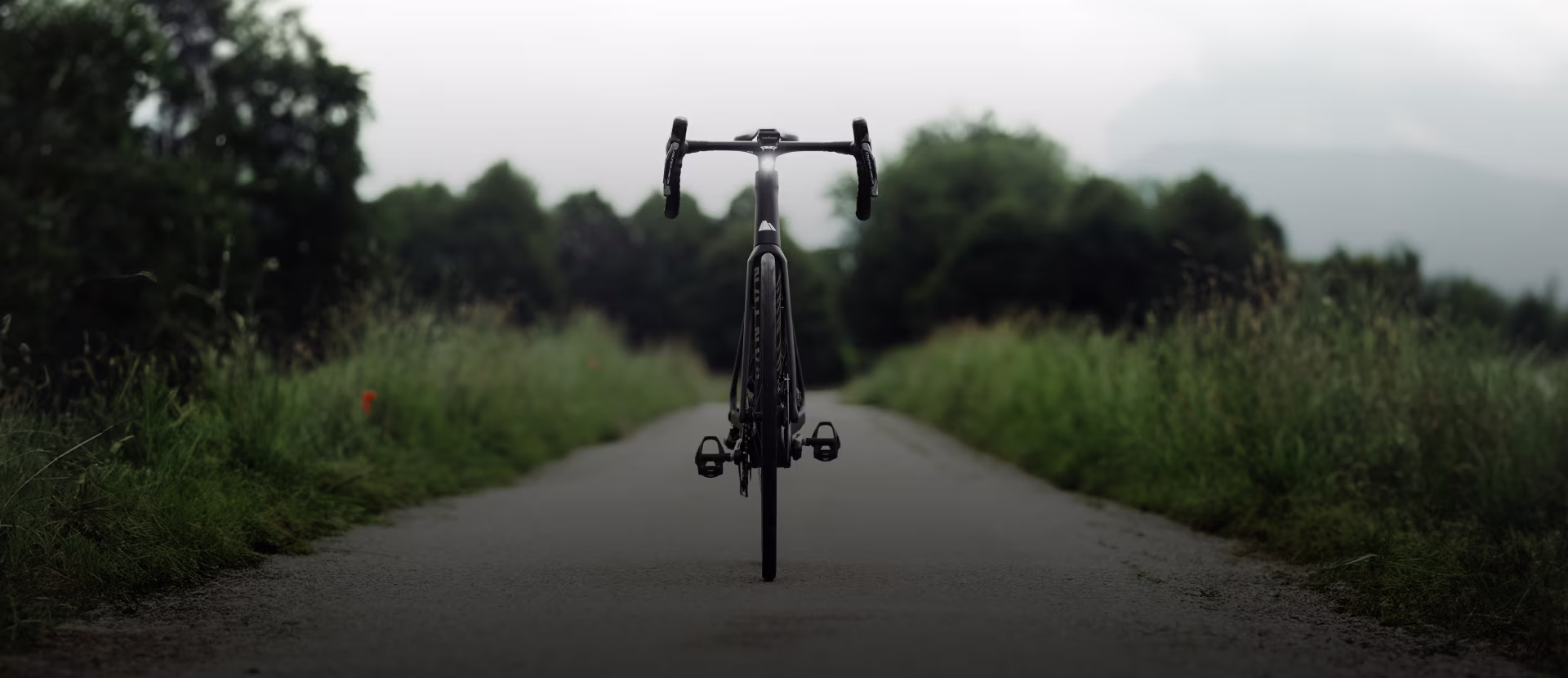 2-velo-electrique-canyon-endurace-onfly-l-ultra-legerete-a-moins-de-10-kg-revolutionne-la-route