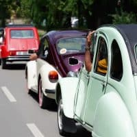 1-citroen-2cv-vers-une-renaissance-electrique-et-neo-retro