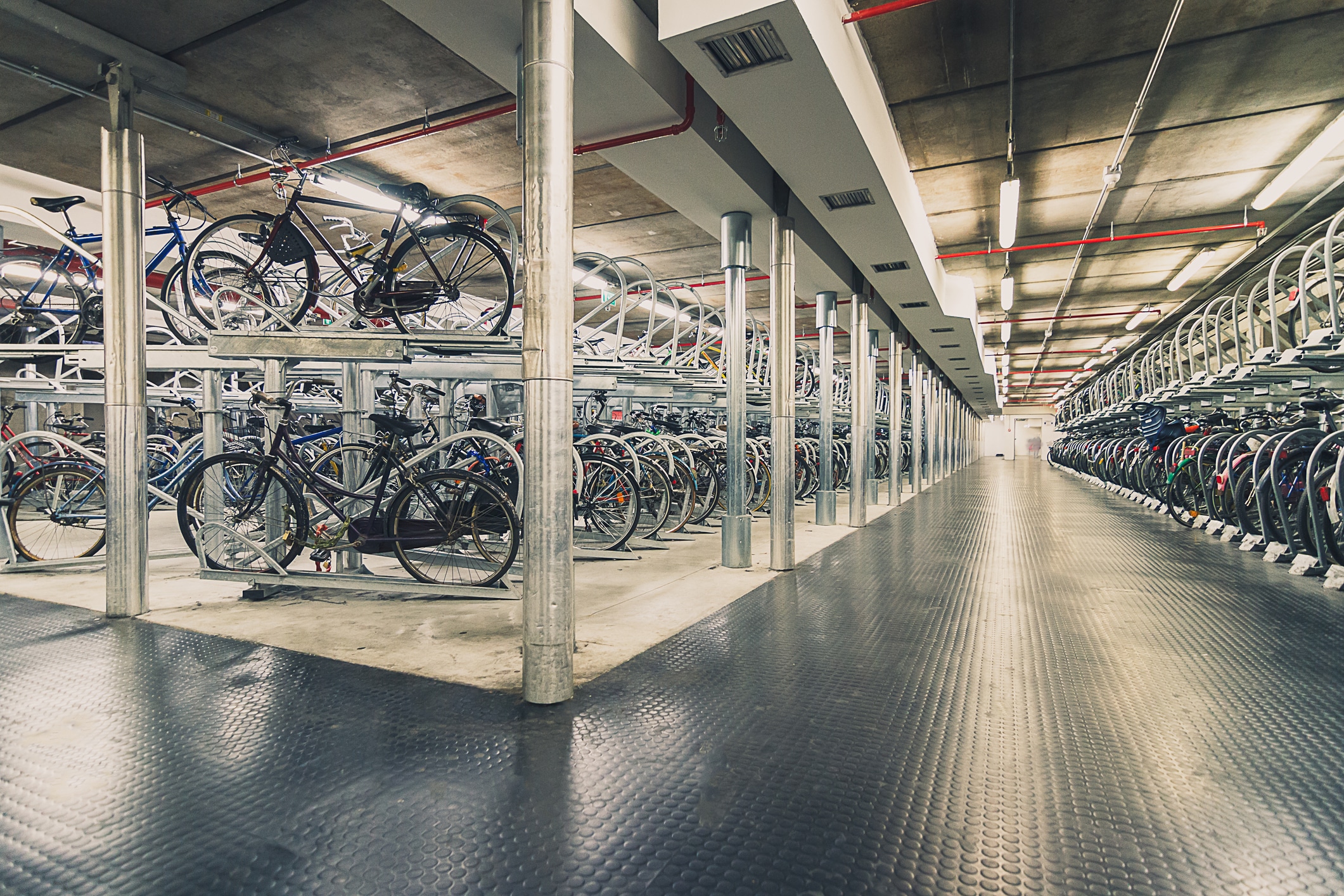 reouverture-du-parking-velos-de-saint-germain-en-laye-une-nouvelle-ere-pour-les-cyclistes