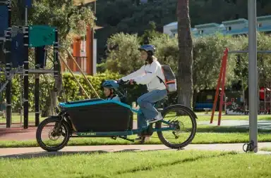 1-cargo-hybrid-800-un-biporteur-puissant-endurant-et-accessible-pour-la-mobilite-urbaine