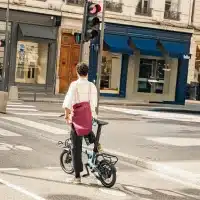 1-uto-pro16-le-velo-pliant-electrique-qui-reinvente-la-mobilite-urbaine