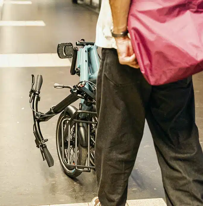 2-uto-pro16-le-velo-pliant-electrique-qui-reinvente-la-mobilite-urbaine