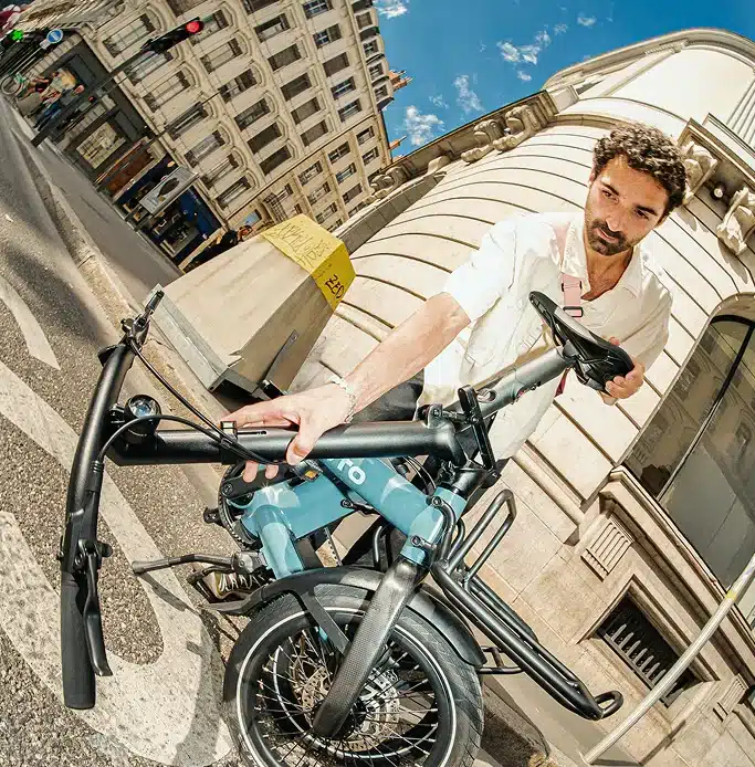 3-uto-pro16-le-velo-pliant-electrique-qui-reinvente-la-mobilite-urbaine