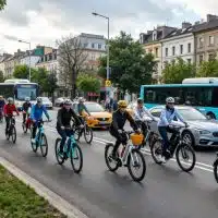 1-velos-electriques-la-montee-en-puissance-interroge-leur-avenir-sur-nos-routes