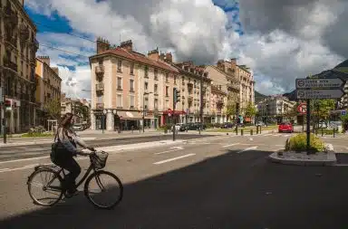 1-l-aide-a-l-achat-de-velo-revient-a-grenoble-mode-d-emploi-avantages-et-perspectives