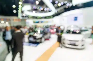 1-salon-automobile-de-lyon-2025-une-edition-record-qui-electrise-lhexagone