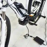 1-comment-entretenir-la-batterie-de-votre-velo-electrique-pour-prolonger-sa-duree-de-vie