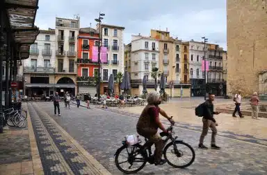 1-trottinettes-electriques-bientot-interdites-dans-l-hypercentre-de-narbonne-tout-comprendre-sur-ce-tournant-urbain