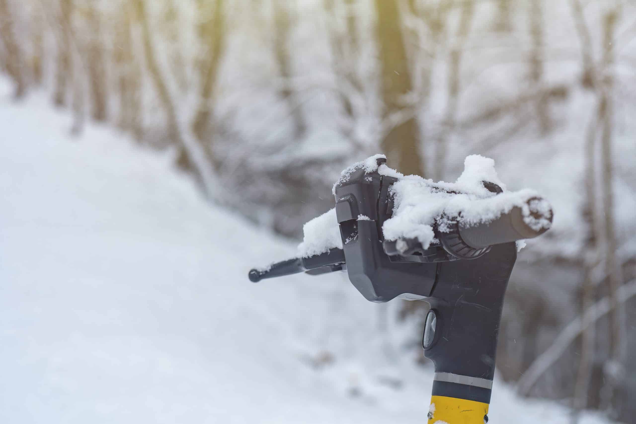 comment-proteger-la-batterie-dune-trottinette-electrique-en-hiver